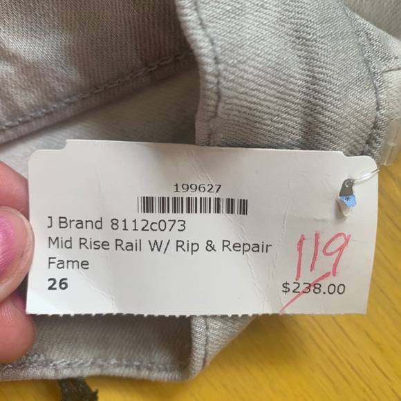 Gray J Brand Skinny Jeans - Picture 6 of 6